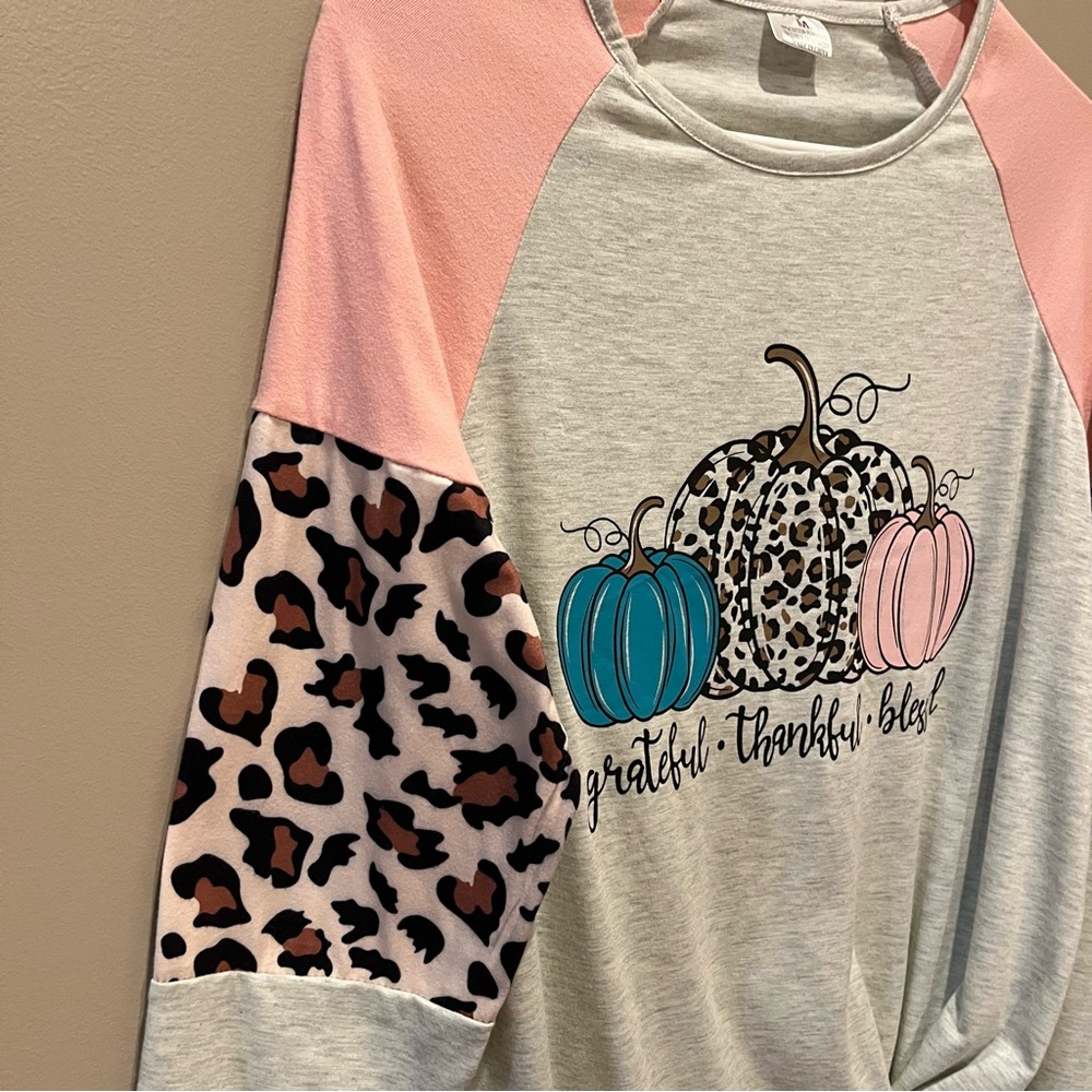 Pumpkin Tee - Picture 6 of 6